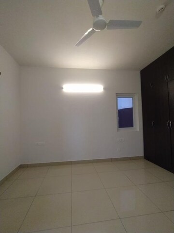 Room in 3 BHK Apartment at Prestige Sunrise Park, Electronic City Phase I – for Rent