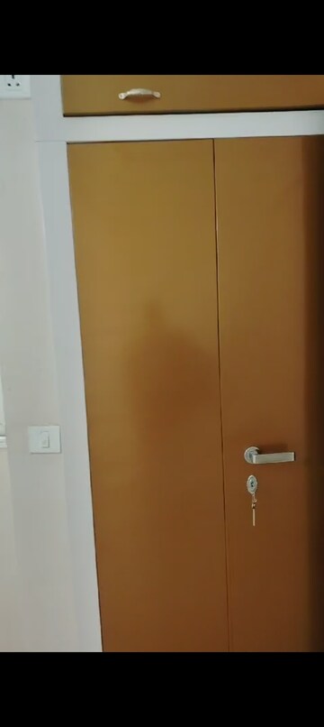 Furnished Amenities in 2 BHK Apartment at Amrapali Golf Homes, Sector 4, Greater Noida – for Sale