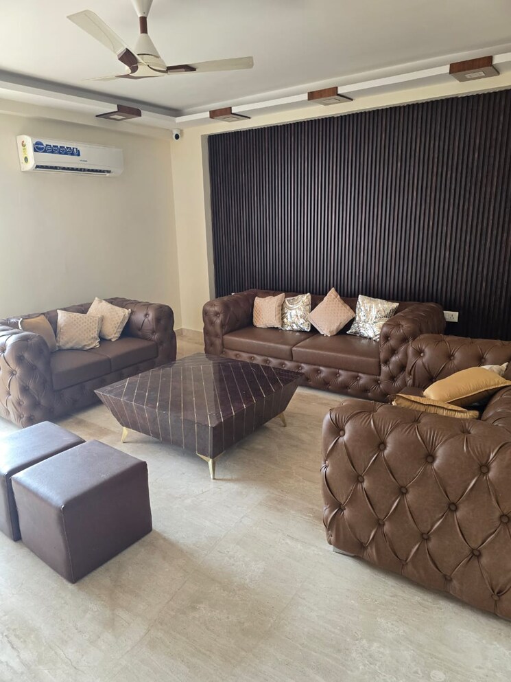 Living Room, m3m-golf-hills 4 Bedroom 2685 Sq.Ft. Apartment In Sector 79 Gurgaon 7908224