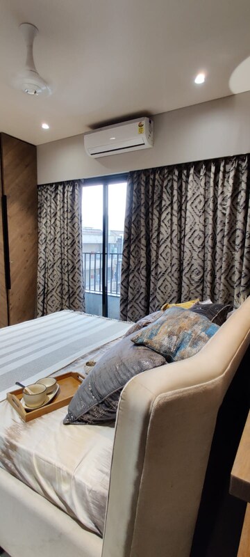 Bedroom in 2.5 BHK Apartment at Metro Grande, Kalyan East – for Sale