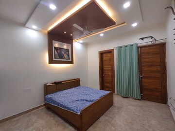 Bedroom in 3 BHK Builder Floor at Sector 85 – for Rent