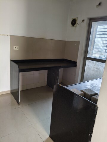 1 BHK Apartment For Rent in Lodha Casa Rio, Dombivli East