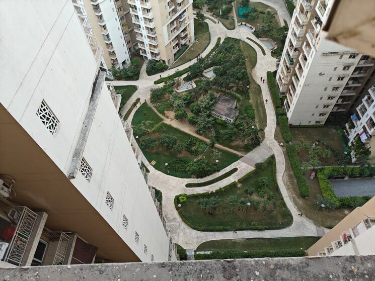 Balcony, mahagun-mywoods 3 Bedroom 1370 Sq.Ft. Apartment In Sector 16c Greater Noida Greater Noida 7908344