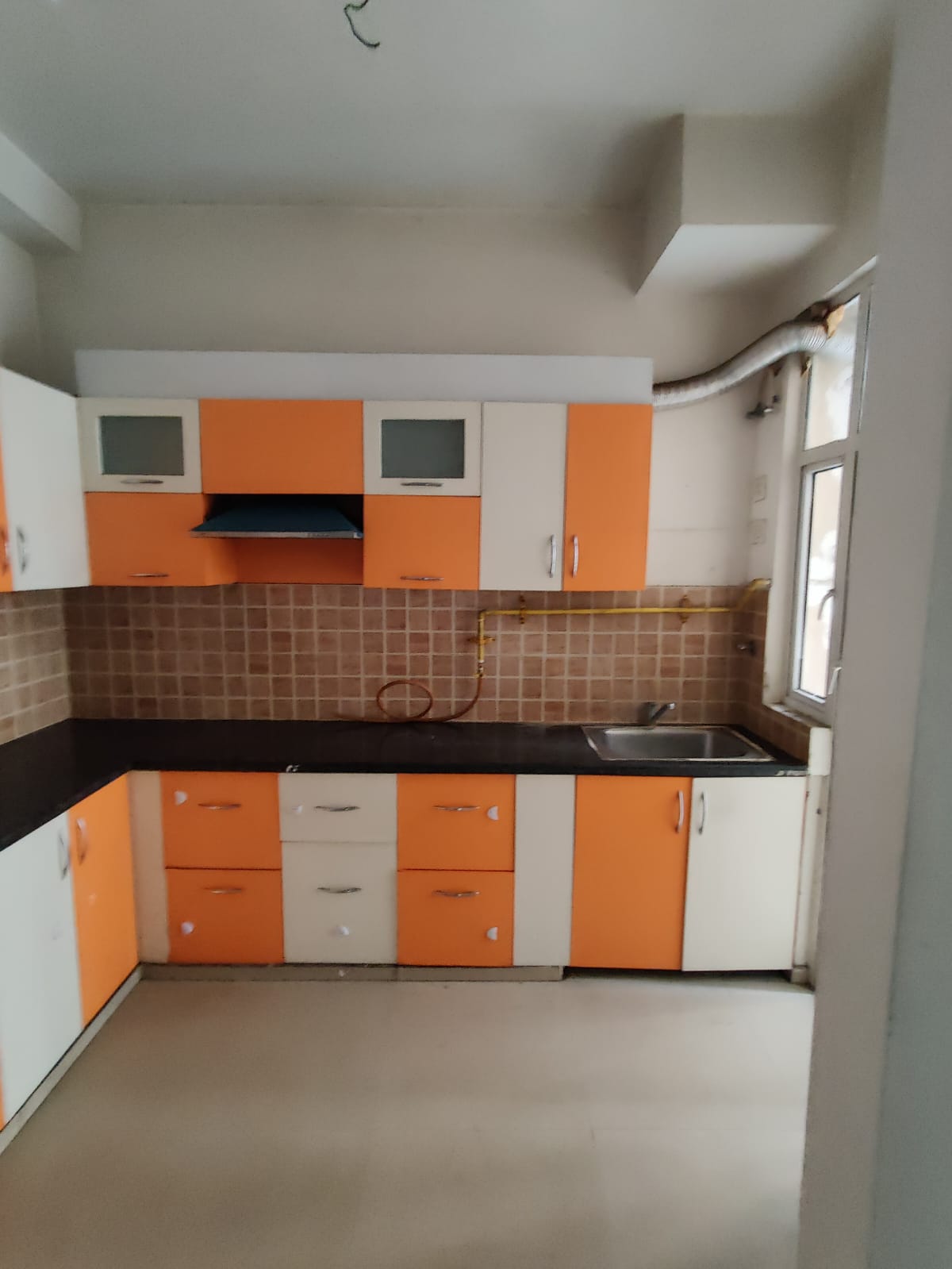 2 BHK + Extra Room Apartment For Sale in Mahagun Mywoods