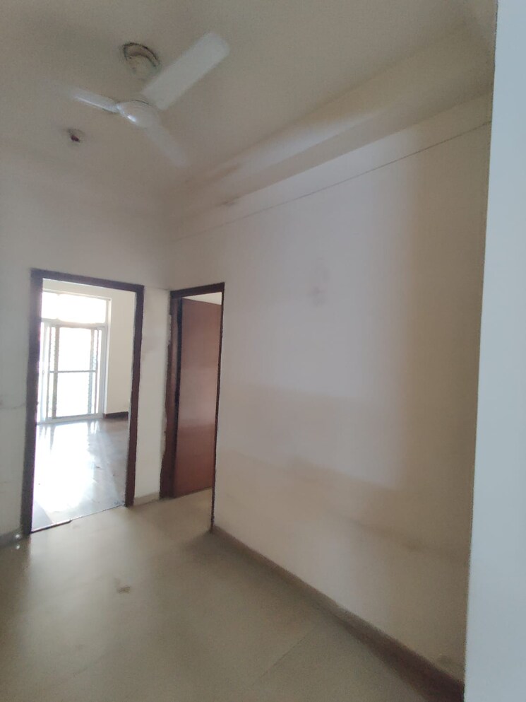 Room, mahagun-mywoods 2 Bedroom 1100 Sq.Ft. Apartment In Sector 16c Greater Noida Greater Noida 7908348