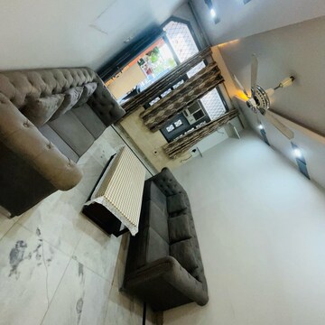 1 BHK Independent House For Rent in Lajpat Nagar 4