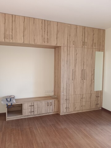 Room in 3 BHK Apartment at Akshaya Tango, Thoraipakkam – for Sale