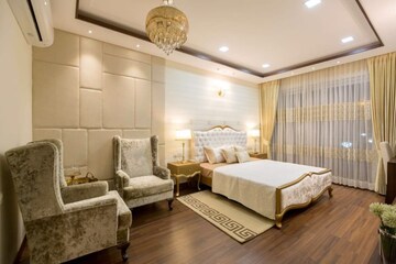 Bedroom in 4 BHK Apartment at Exotic Grandeur, Baltana – for Sale