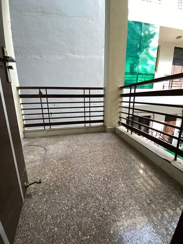Balcony in Studio Builder Floor at Ansal Sushant Lok I, Sector 43 – for Rent