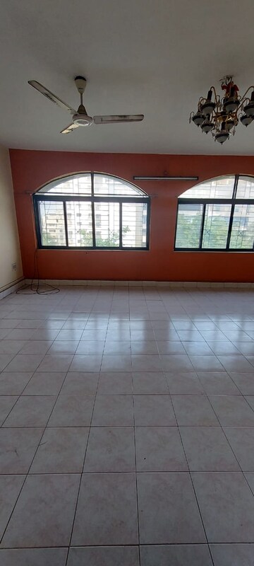 Room in 3 BHK Apartment at Godrej Skyline, Koregaon Park – for Sale