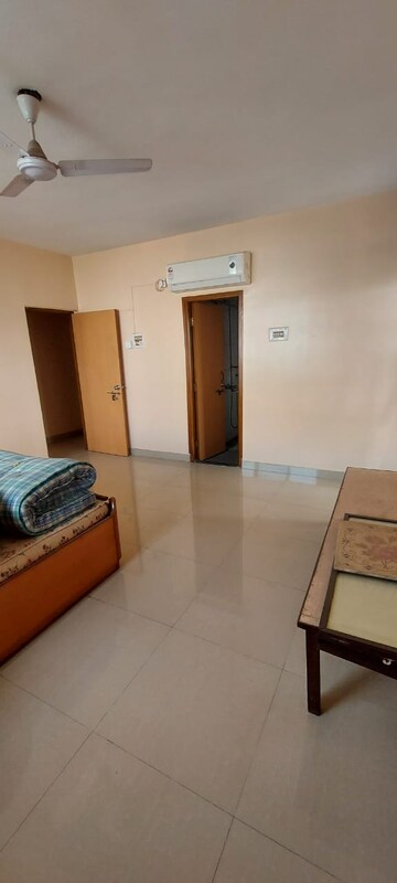 3 BHK Apartment For Sale in Godrej Skyline, Koregaon Park