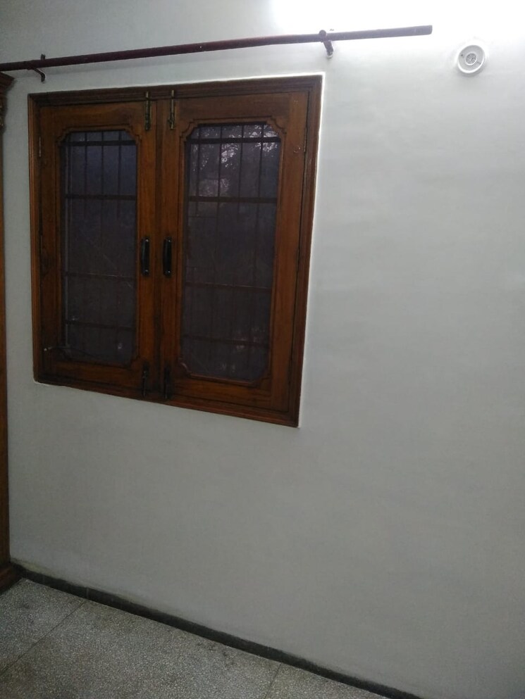 Room, new ashok nagar 2 Bedroom 630 Sq.Ft. Builder Floor In New Ashok Nagar Delhi 7908621