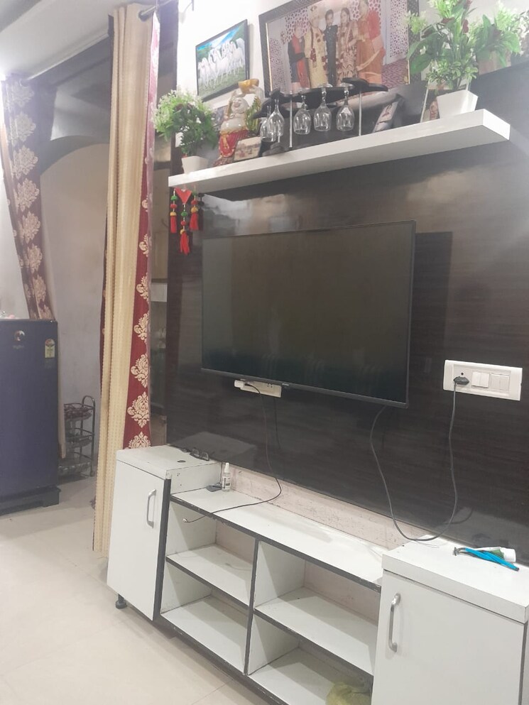 Kitchen, sai-enclave-niti-khand 2 Bedroom 850 Sq.Ft. Builder Floor In Niti Khand Ghaziabad 7908643