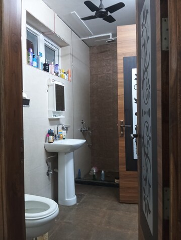 Bathroom in 2 BHK Builder Floor at Sector 23 – for Rent