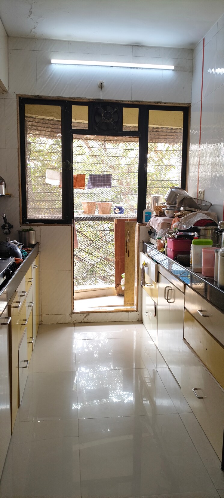 Kitchen, nerul sector 50w 3 Bedroom 1350 Sq.Ft. Apartment In Nerul Sector 50w Navi Mumbai 7908652