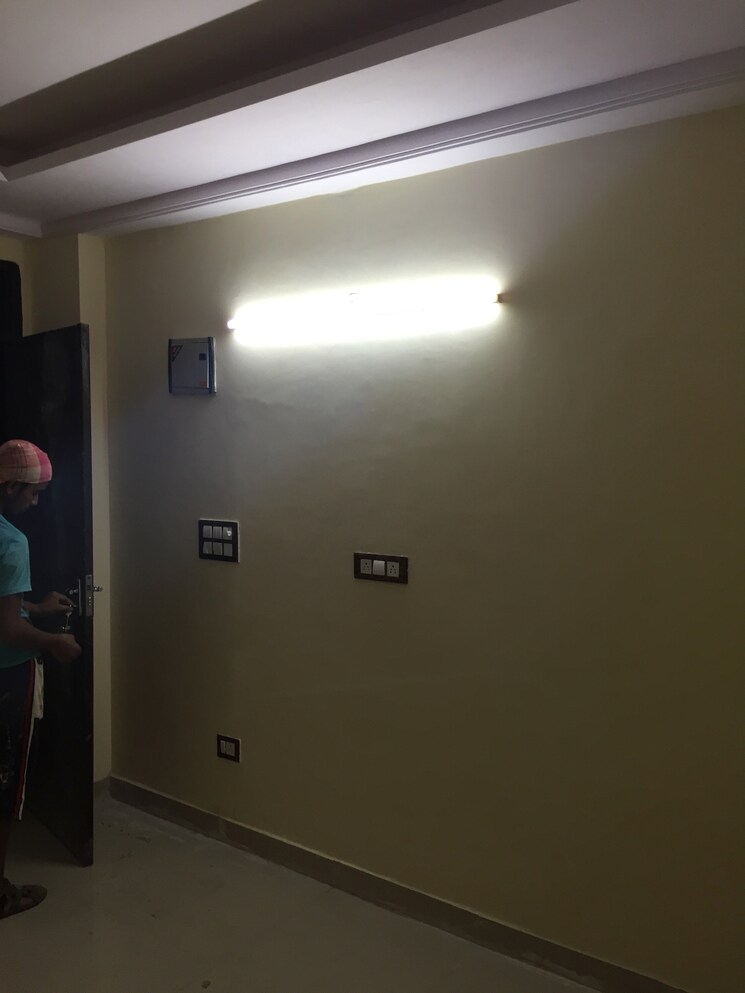 Room, khanpur 2 Bedroom 600 Sq.Ft. Apartment In Khanpur Delhi 7908645