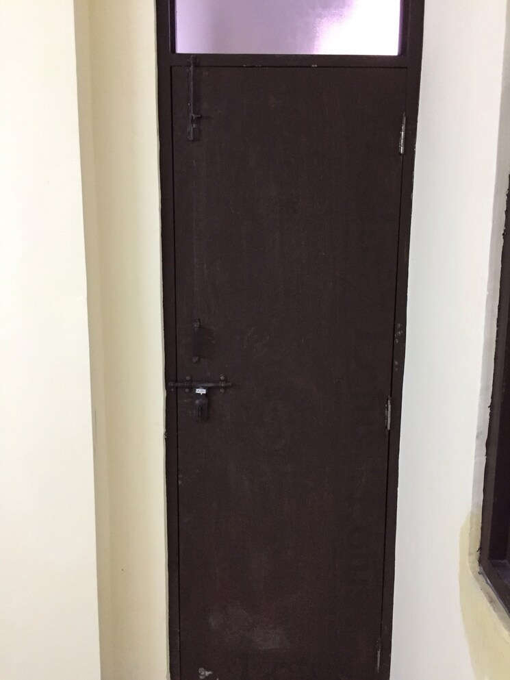 undefined, khanpur 2 Bedroom 600 Sq.Ft. Apartment In Khanpur Delhi 7908645