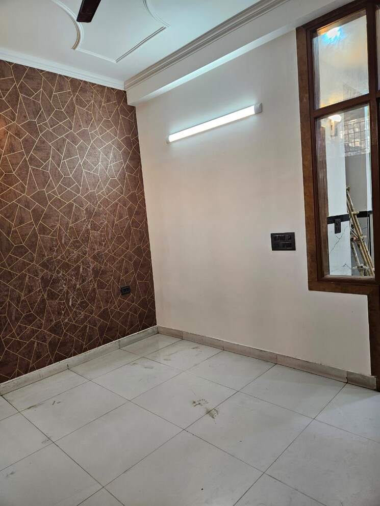 Master Bedroom, sun-homes 3 Bedroom 1205 Sq.Ft. Builder Floor In Shakti Khand Iii Ghaziabad 7908686