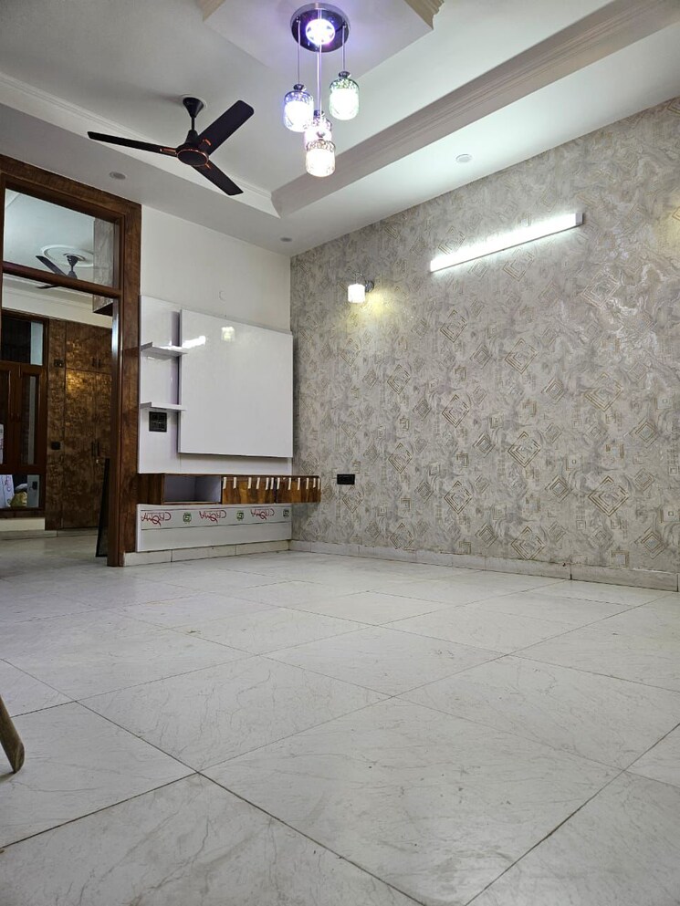  Parking, sun-homes 3 Bedroom 1205 Sq.Ft. Builder Floor In Shakti Khand Iii Ghaziabad 7908686