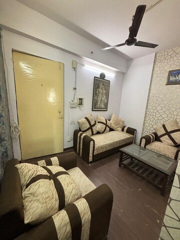 1.5 BHK Apartment For Rent in DLF One Midtown, Moti Nagar