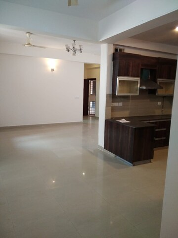 Room in 3.5 BHK Apartment at Civitech Sampriti, Sector 77 – for Sale