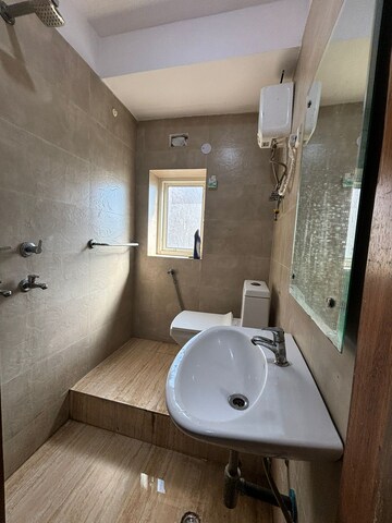 Bathroom in 1 RK Apartment at DLF One Midtown, Moti Nagar – for Rent