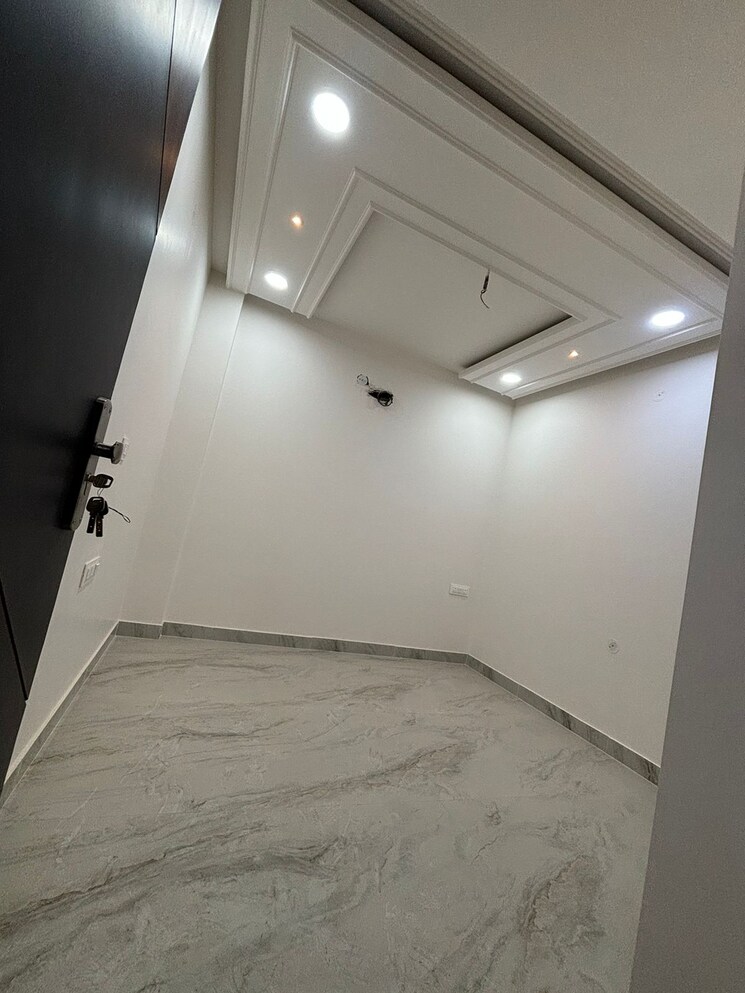 Master Bedroom, shastri nagar 2.5 Bedroom 650 Sq.Ft. Builder Floor In Shastri Nagar Delhi 7908796