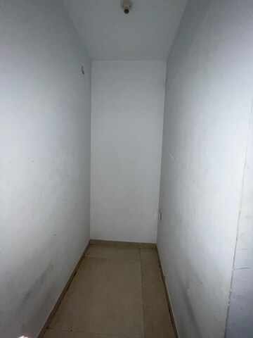 Room in 2 BHK Apartment at Lodha Palava Downtown, Dombivli East – for Rent