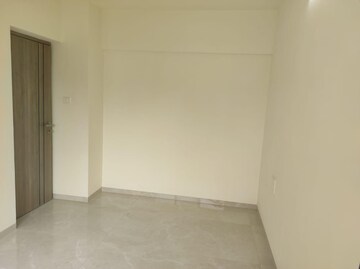 Room in 1 BHK Apartment at Tharwani Vedant Nakshatra, Badlapur West – for Sale