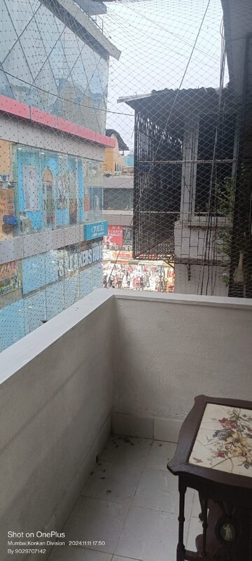 Swimming Pool in 2 BHK Apartment at Khar West – for Rent