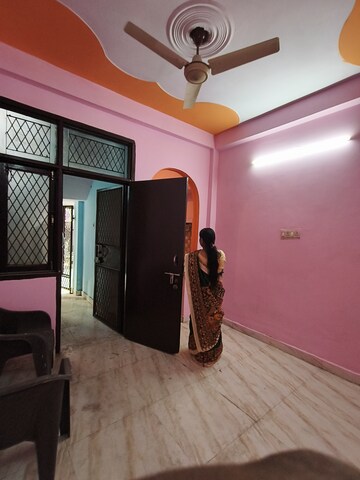 Living Room in 1 BHK Builder Floor at Anand Vihar – for Rent