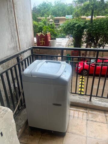 Balcony in 2.5 BHK Apartment at Omaxe New Heights, Sector 78 – for Rent