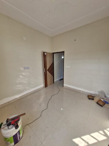 Room in 2 BHK Apartment at Kondapur – for Rent
