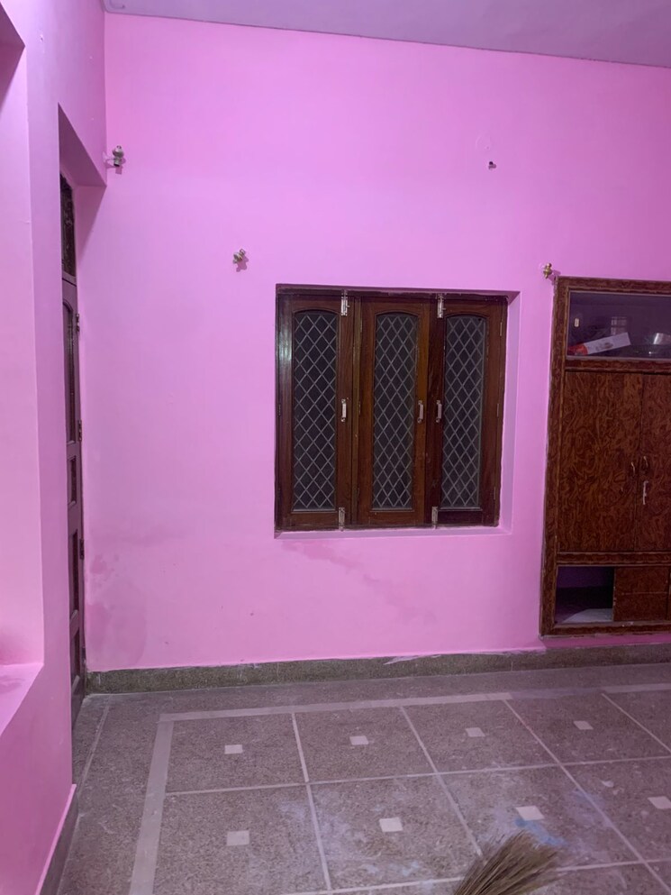 Bedroom, keshav-dham-rajendra-nagr 4 Bedroom 407 Sq.Mt. Villa In Rajendra Nagar Ghaziabad 7909210