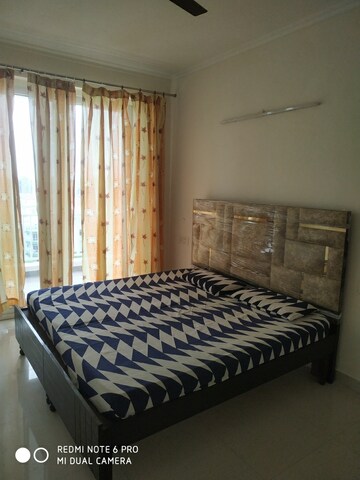 Bedroom in 3 BHK Apartment at Mona Greens, Ghazipur – for Rent
