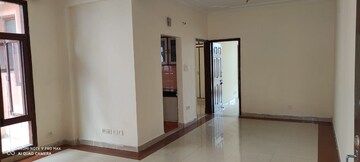 3 BHK Apartment For Rent in Vip Road