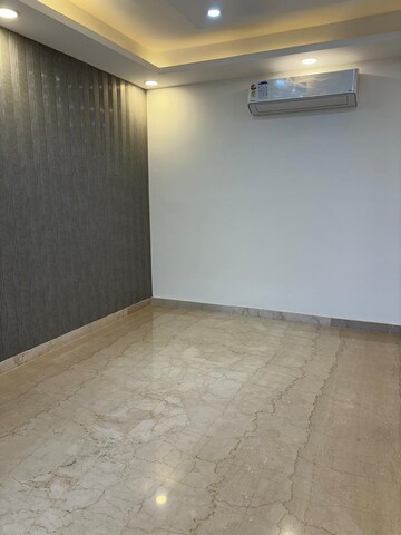 Room in 1 RK Builder Floor at Sector 24 – for Rent