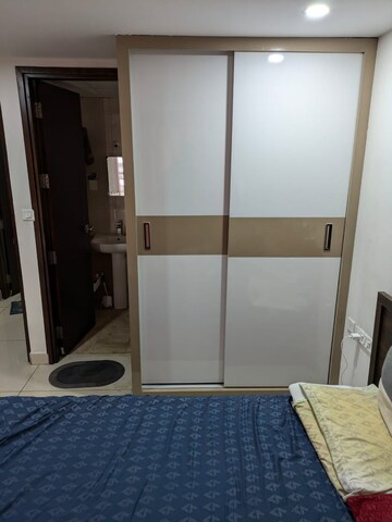 Room in 3 BHK Apartment at RR Signature, Thanisandra Main Road – for Rent