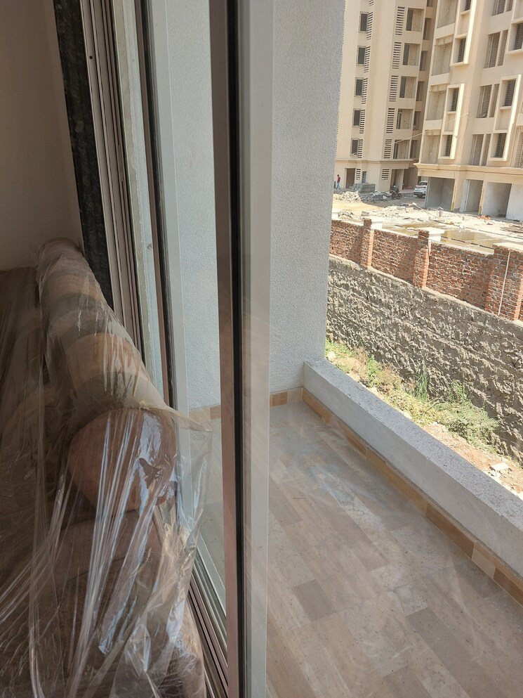 Balcony, gurukrupa-pg-vatika 1 Bedroom 430 Sq.Ft. Apartment In Badlapur East Thane 7909371
