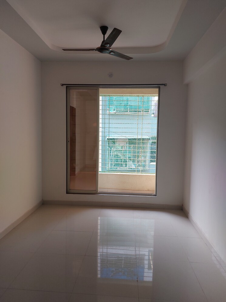Room, swamini-silver-pride 1 RK 450 Sq.Ft. Apartment In Shirgaon Thane 7909478