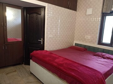 Bedroom in 2 BHK Builder Floor at Lajpat Nagar – for Rent