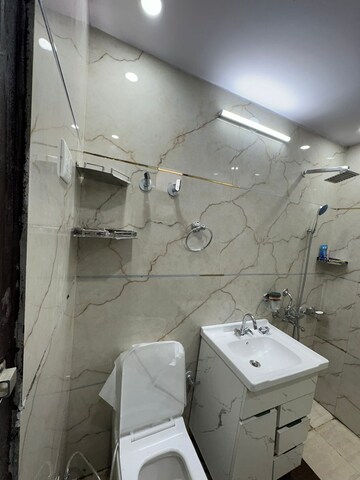 Bathroom in 4 BHK Builder Floor at Sector 42 – for Rent