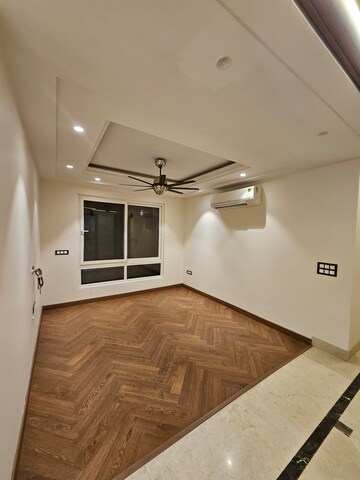 4 BHK Builder Floor For Sale in New Rajinder Nagar