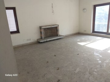 Living Room in 6+ BHK Independent House at Safdarjung Development Area – for Rent