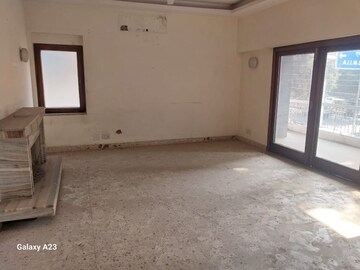 Living Room in 6+ BHK Independent House at Safdarjung Development Area – for Rent