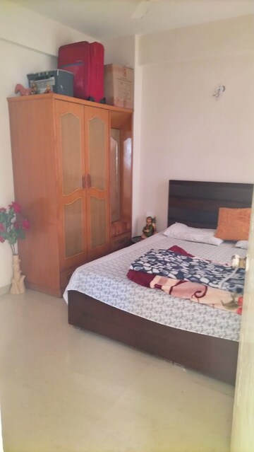 Master Bedroom in 2 BHK Apartment at Shree Vardhman Green Court, Sector 90 – for Sale
