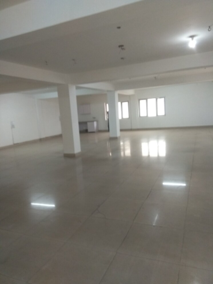  Parking, new friends colony 6+ Bedroom 500 Sq.Yd. Independent House In New Friends Colony Delhi 7910310