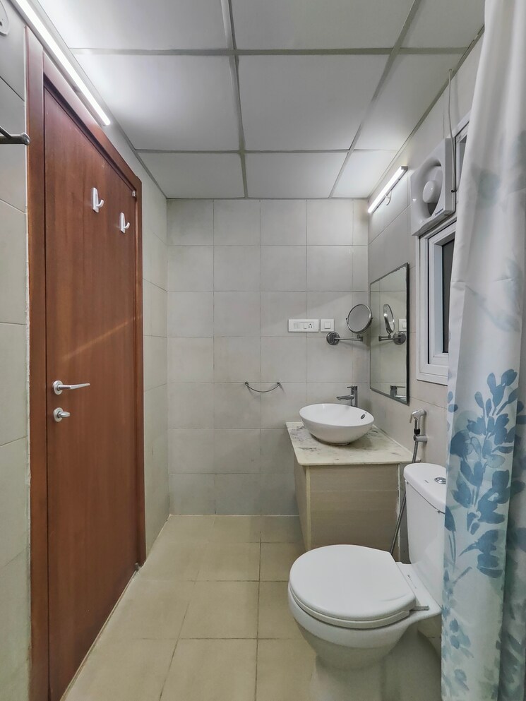 Bathroom, bhartiya-nikoo-homes 2 Bedroom 1059 Sq.Ft. Apartment In Thanisandra Main Road Bangalore 7910215