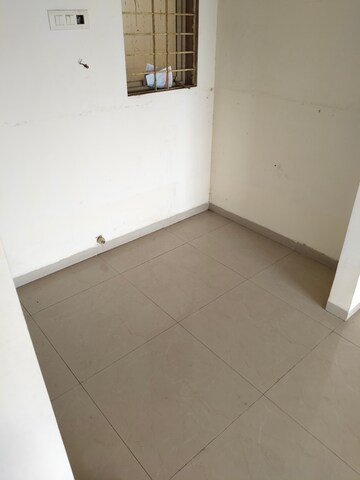 Room in 3 BHK Apartment at Neeljeet Siddhivinayak CHS, Kharghar Sector 20 – for Sale