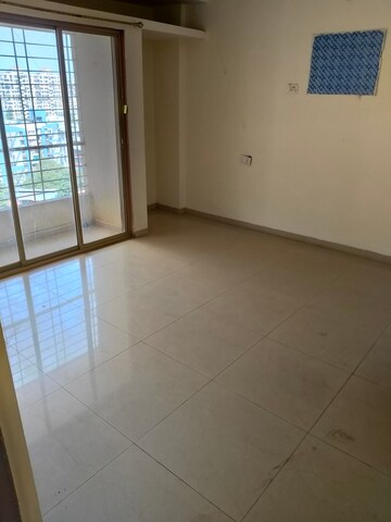 Room in 3 BHK Apartment at Neeljeet Siddhivinayak CHS, Kharghar Sector 20 – for Sale
